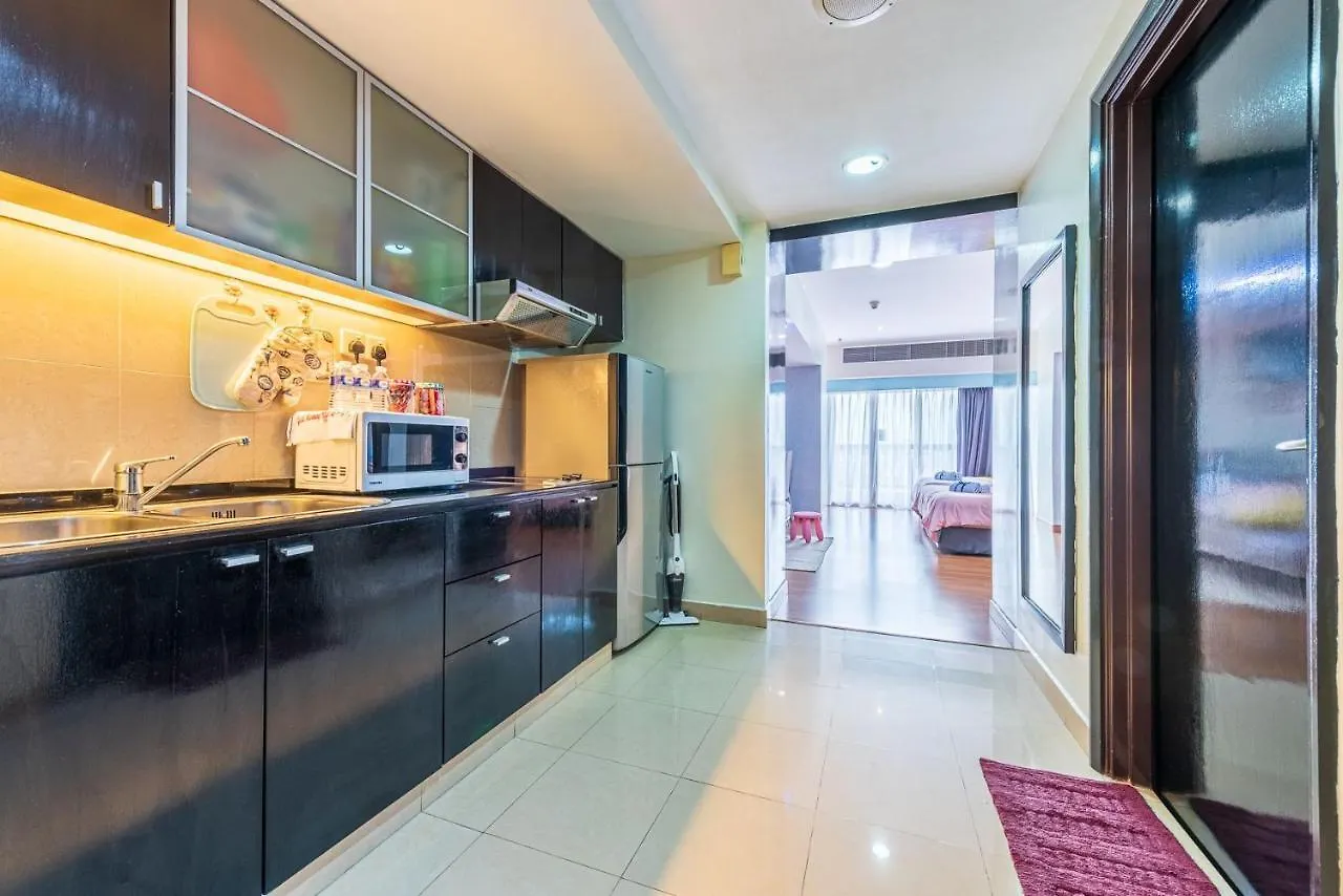 Apartment Exclusive Family Suites 5-6 Pax @ Sunway Pyramid Petaling Jaya