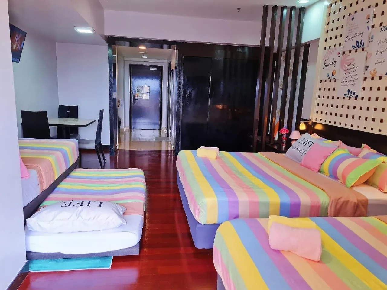 Exclusive Family Suites 5-6 Pax @ Sunway Pyramid Petaling Jaya